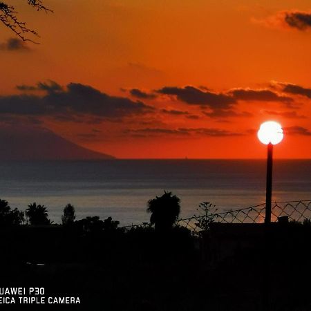 Sole E Luna Capo Vaticano Рикади Экстерьер фото