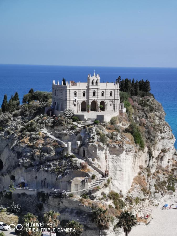 Sole E Luna Capo Vaticano Рикади Экстерьер фото